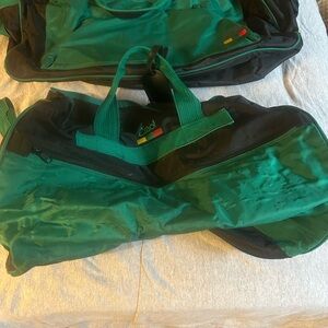 Ciao Green and Black Men's Travel Bags
